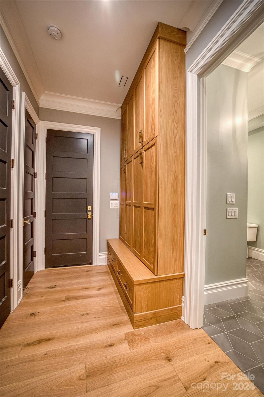 Paradise Harbor - Residential