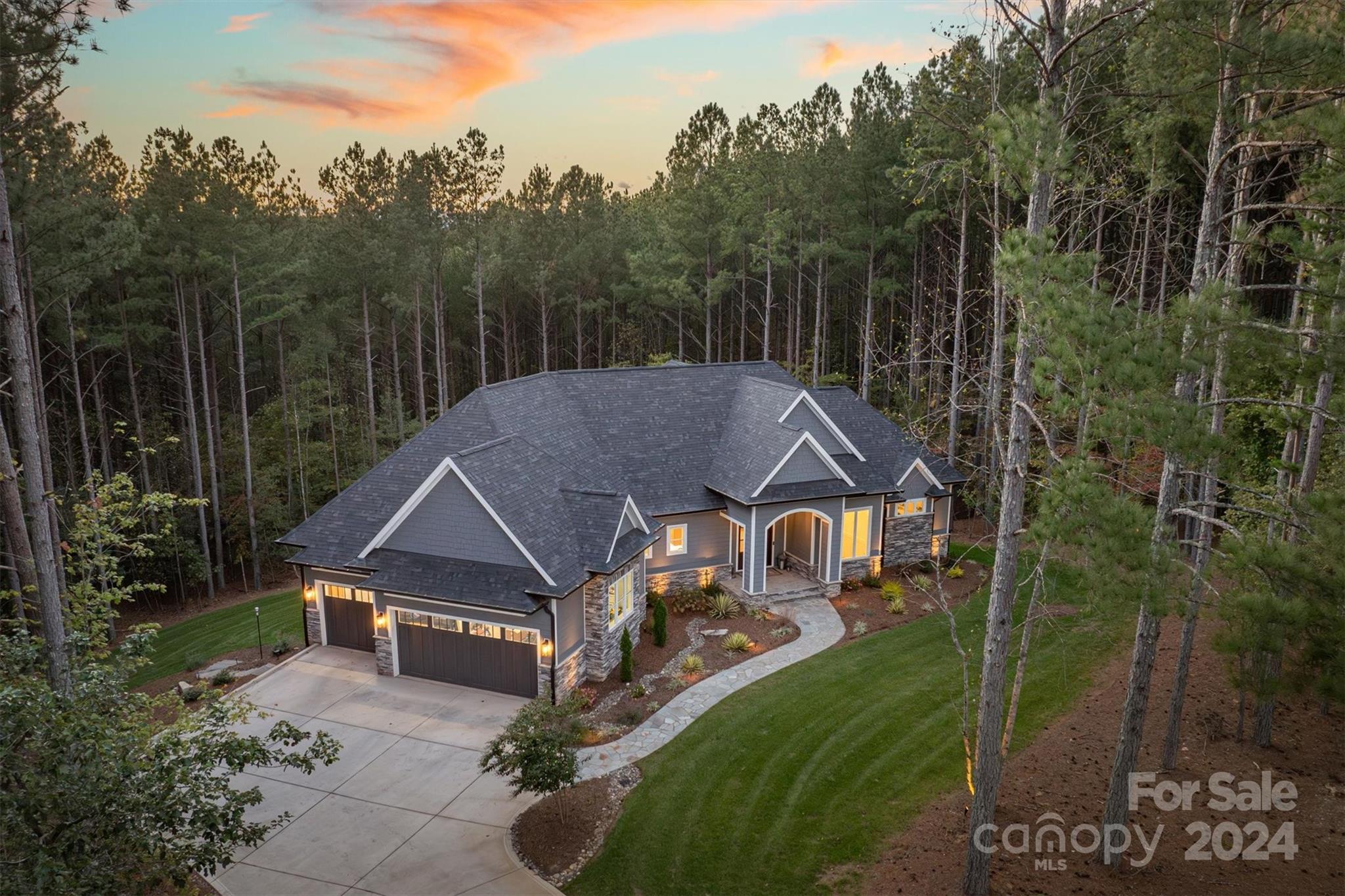 Paradise Harbor - Residential