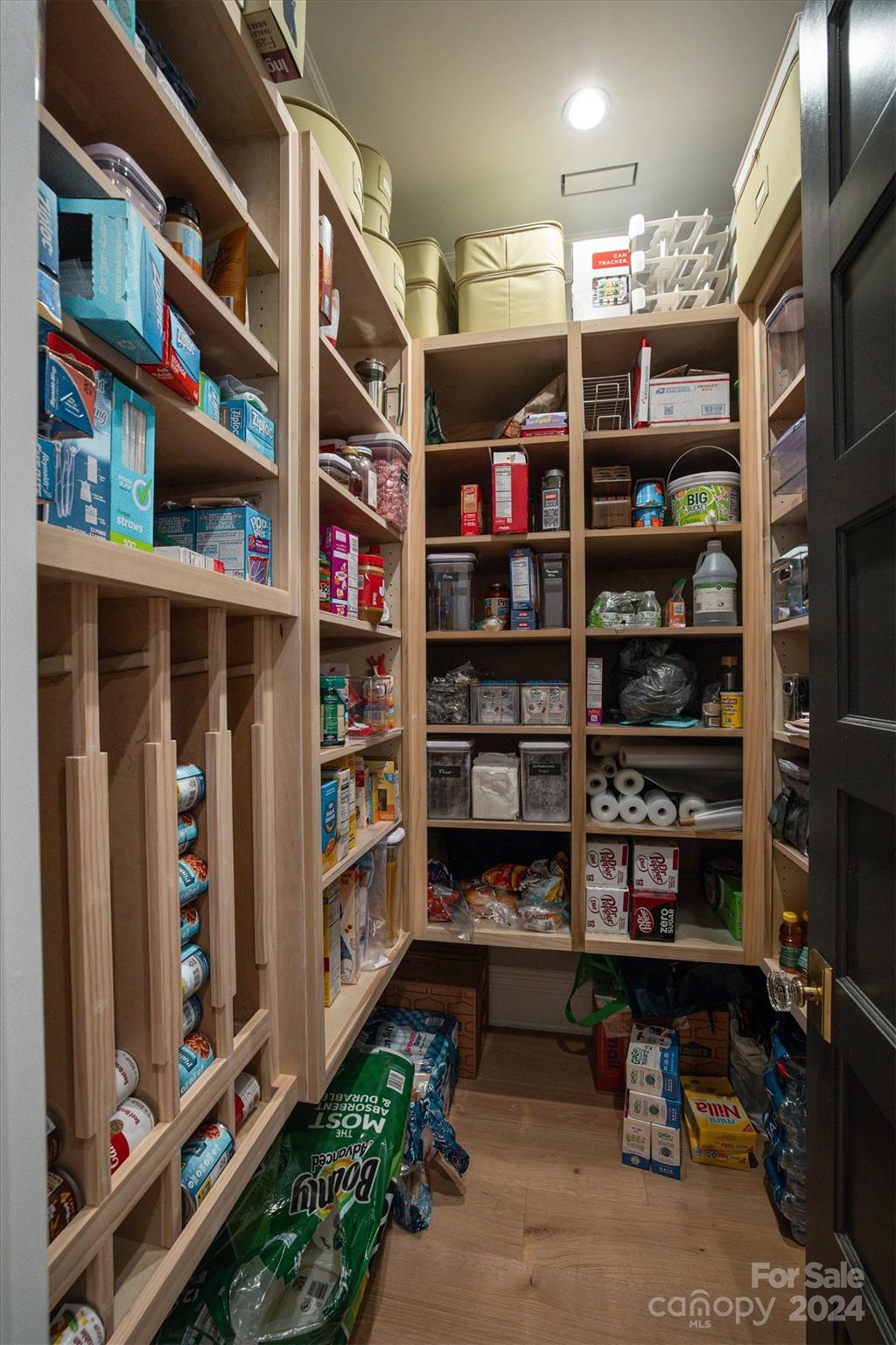 Paradise Harbor - Residential