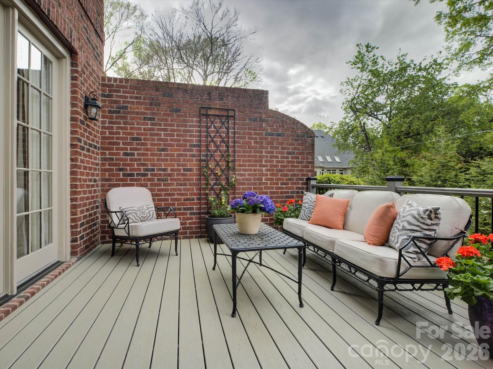 Club Side Villas on Carmel - Residential