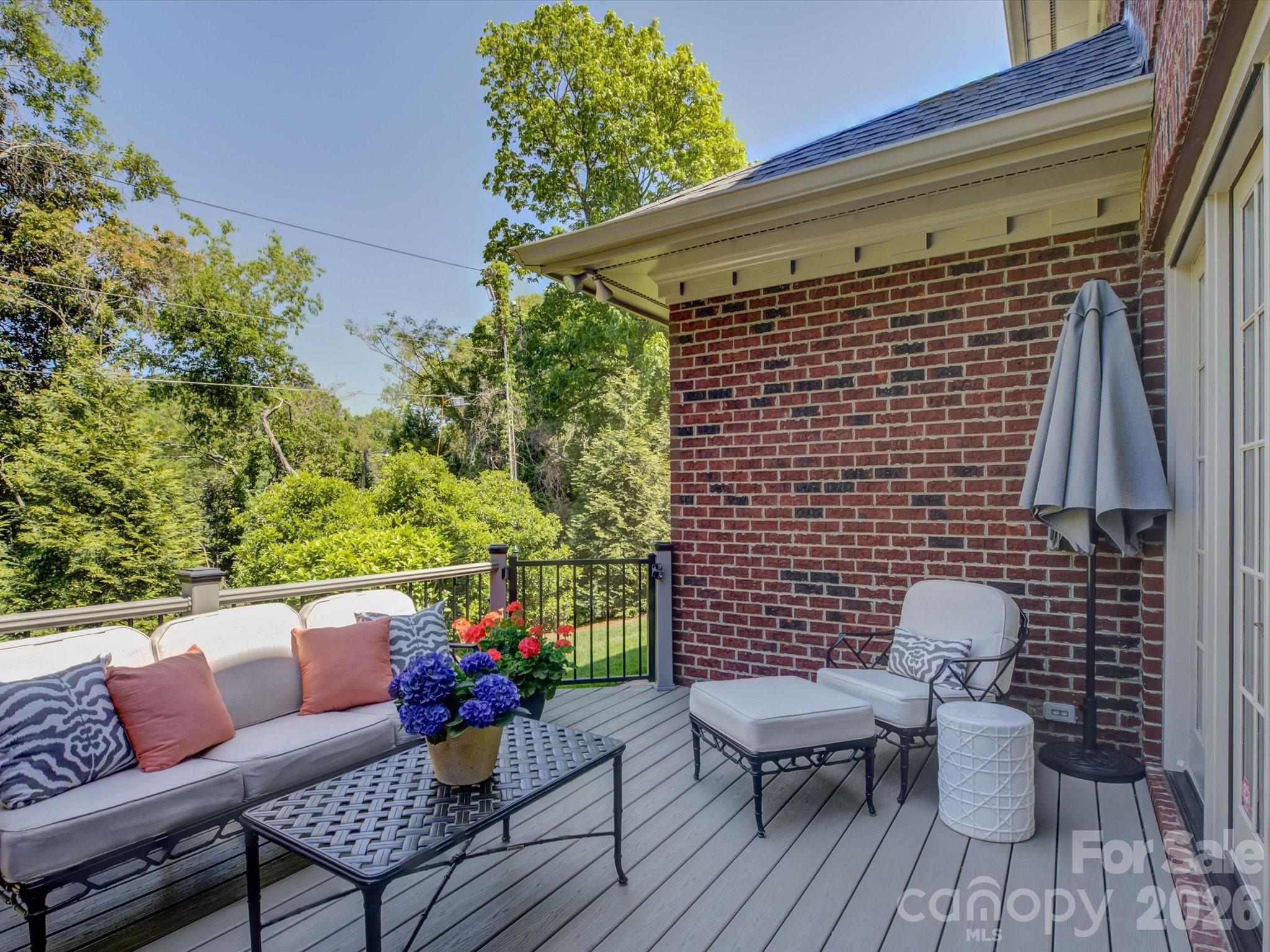 Club Side Villas on Carmel - Residential