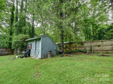 A home in Hendersonville