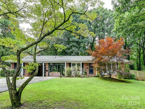 A home in Hendersonville