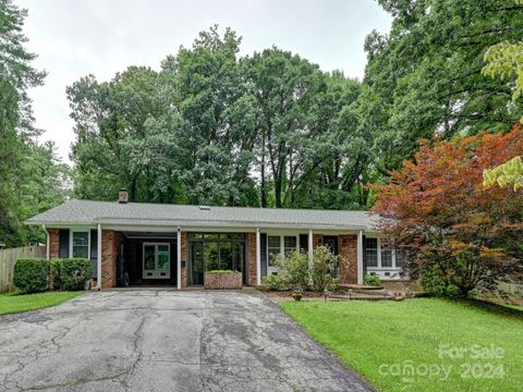 A home in Hendersonville