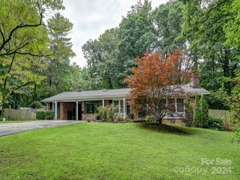 A home in Hendersonville