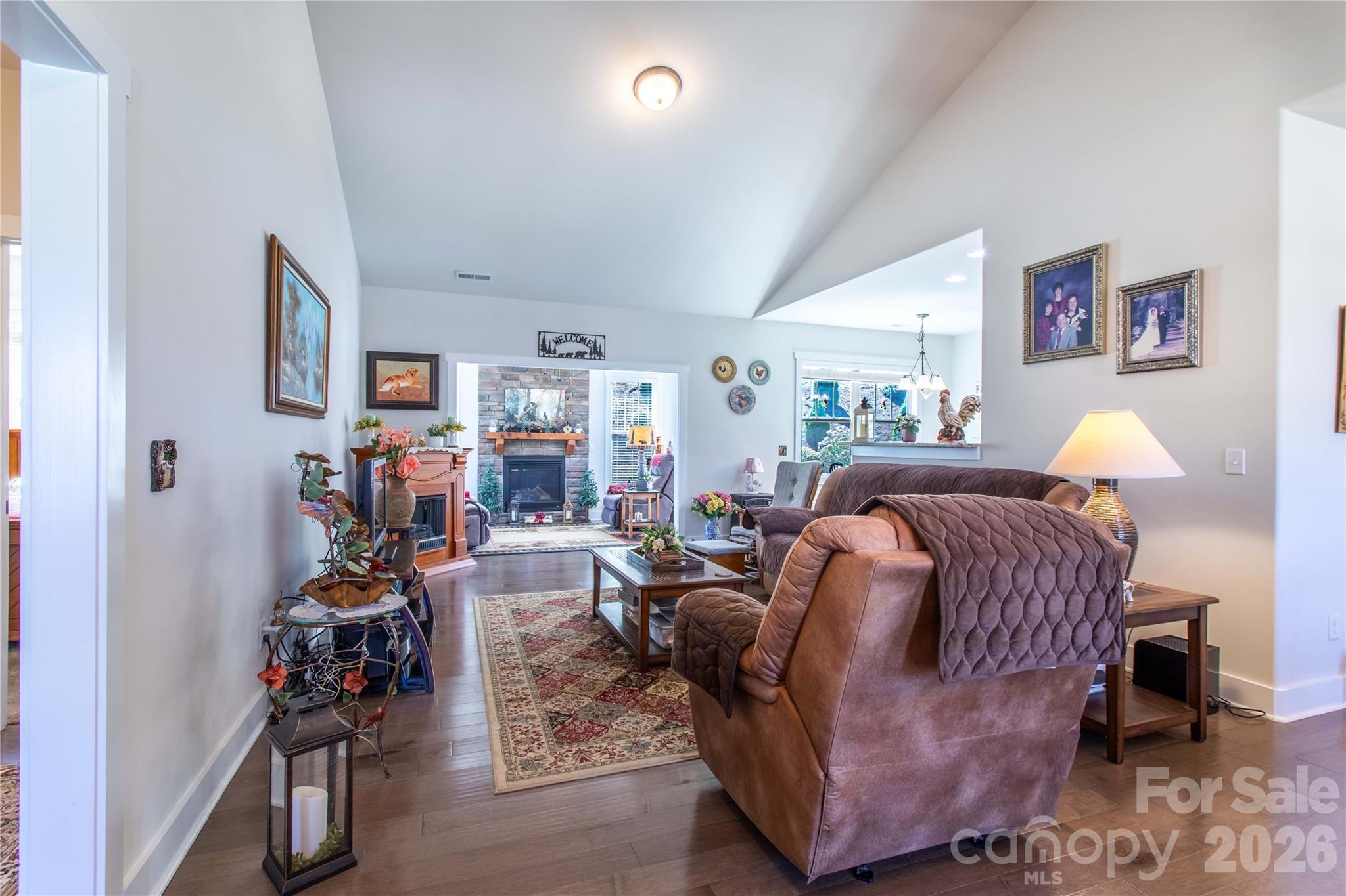 Maple Trace - Residential