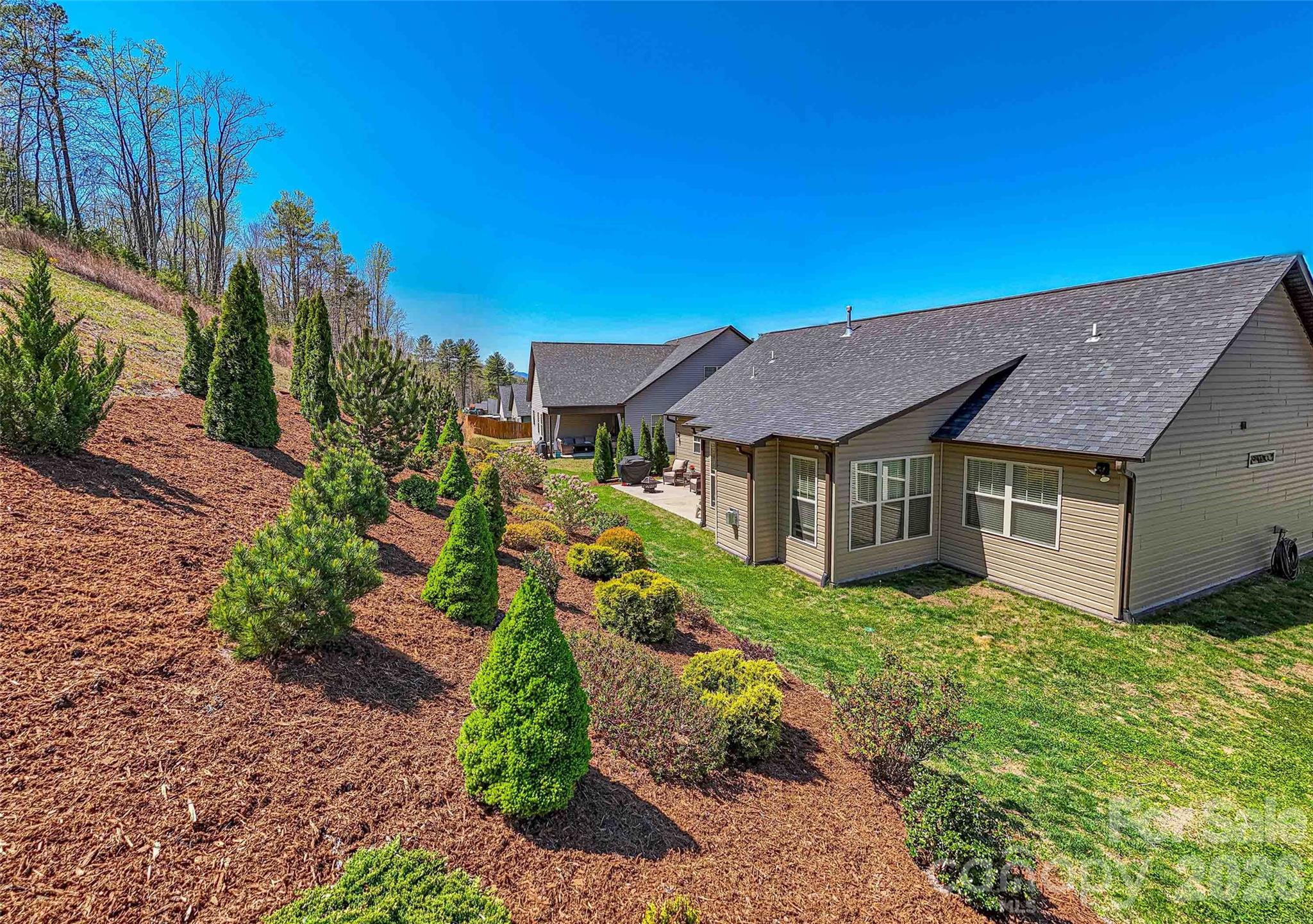 Maple Trace - Residential