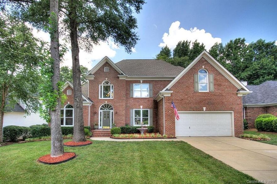 Welcome home to Cobblestone. Original model home. NEW int paint. Beautiful open plan, soaring ceilings in living rm & entry. Desired lrg Mstr BR on main level w/ tall trey ceiling/moldings. Vaulted ceiling in office/study. Huge ktchn w/center island and lrg brkfst area. Lrg laundry off ktchn doubles as a walk-in pantry. 2-way fireplace opens to lvng rm $ ktchn. Roof-2013. Lrg rear deck leads to patio $ prvt bckyrd w/ wooded view. H2O Heater-2013. 1 Yr buyer wrnty at $455. Heart of Ballantyne.