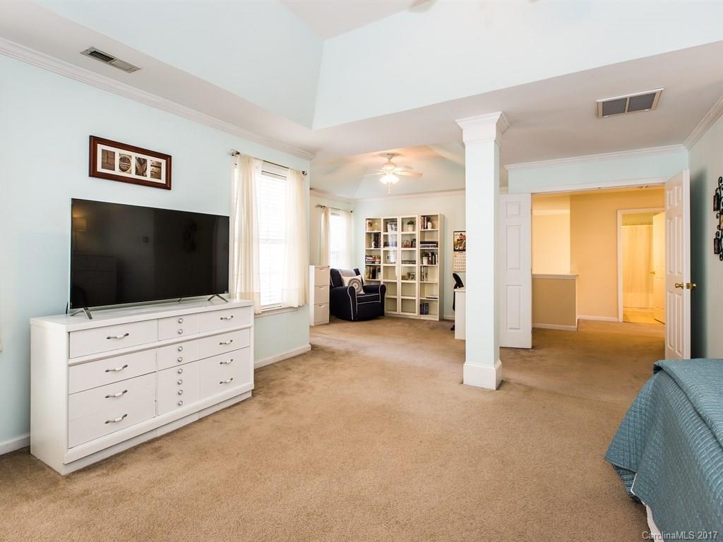 Regent Park - Residential