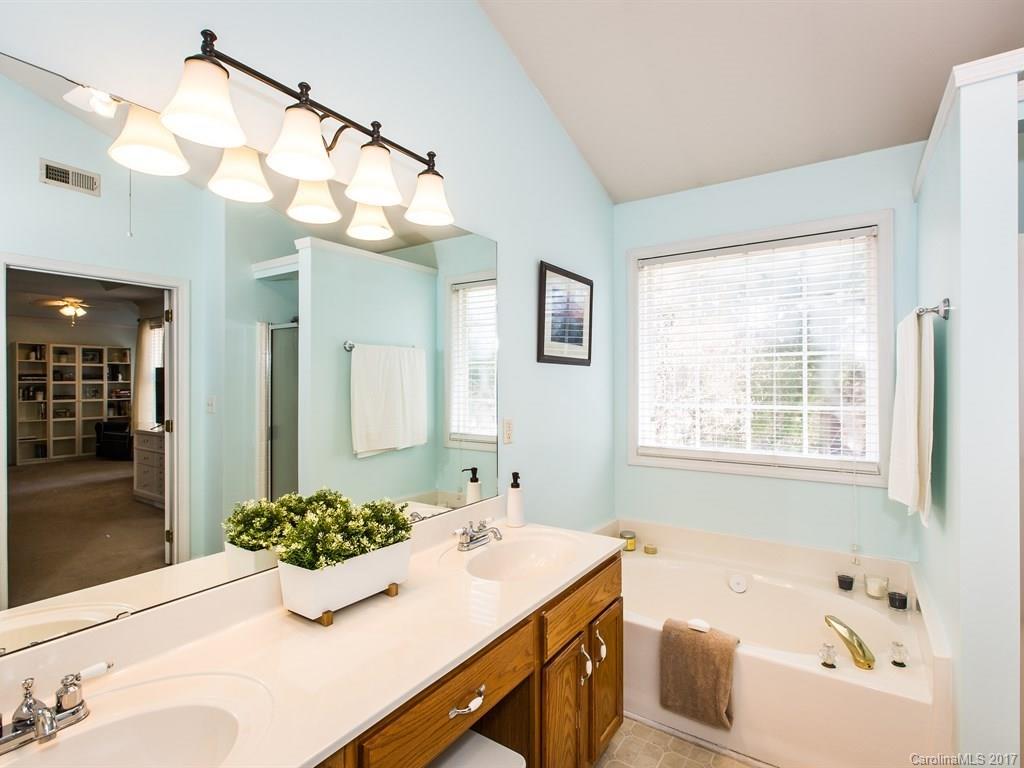 Regent Park - Residential