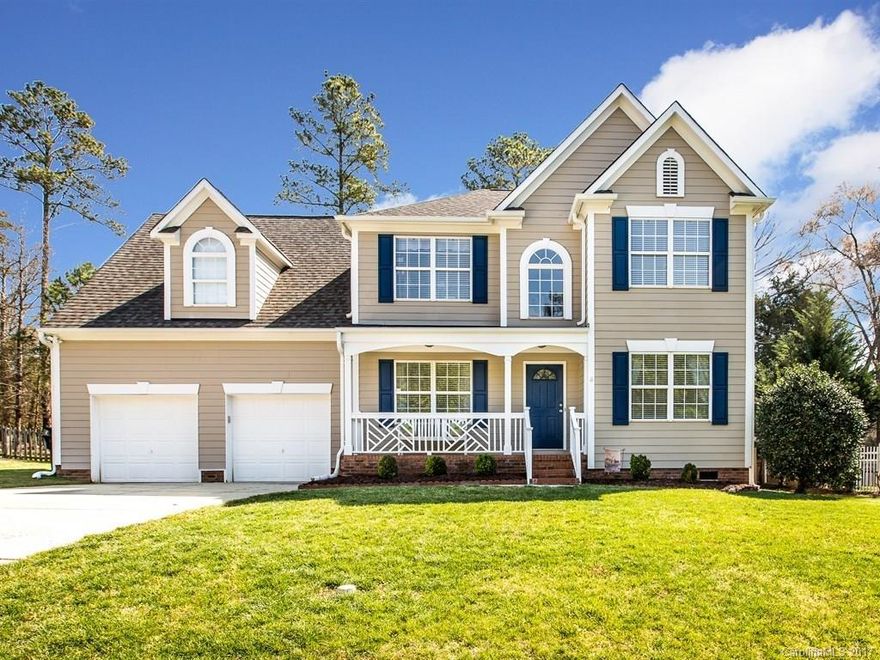Charming 2 story located in Regent Park Fort Mill....Outstanding lot with fenced backyard and paver patio for outdoor living. Dramatic 2 story great room with brick face fireplace. Expansive master bedroom with unique space for reading your favorite book. Main level has laminate flooring, eat in kitchen, gas range, spacious entry foyer, formal dining room and large office space.