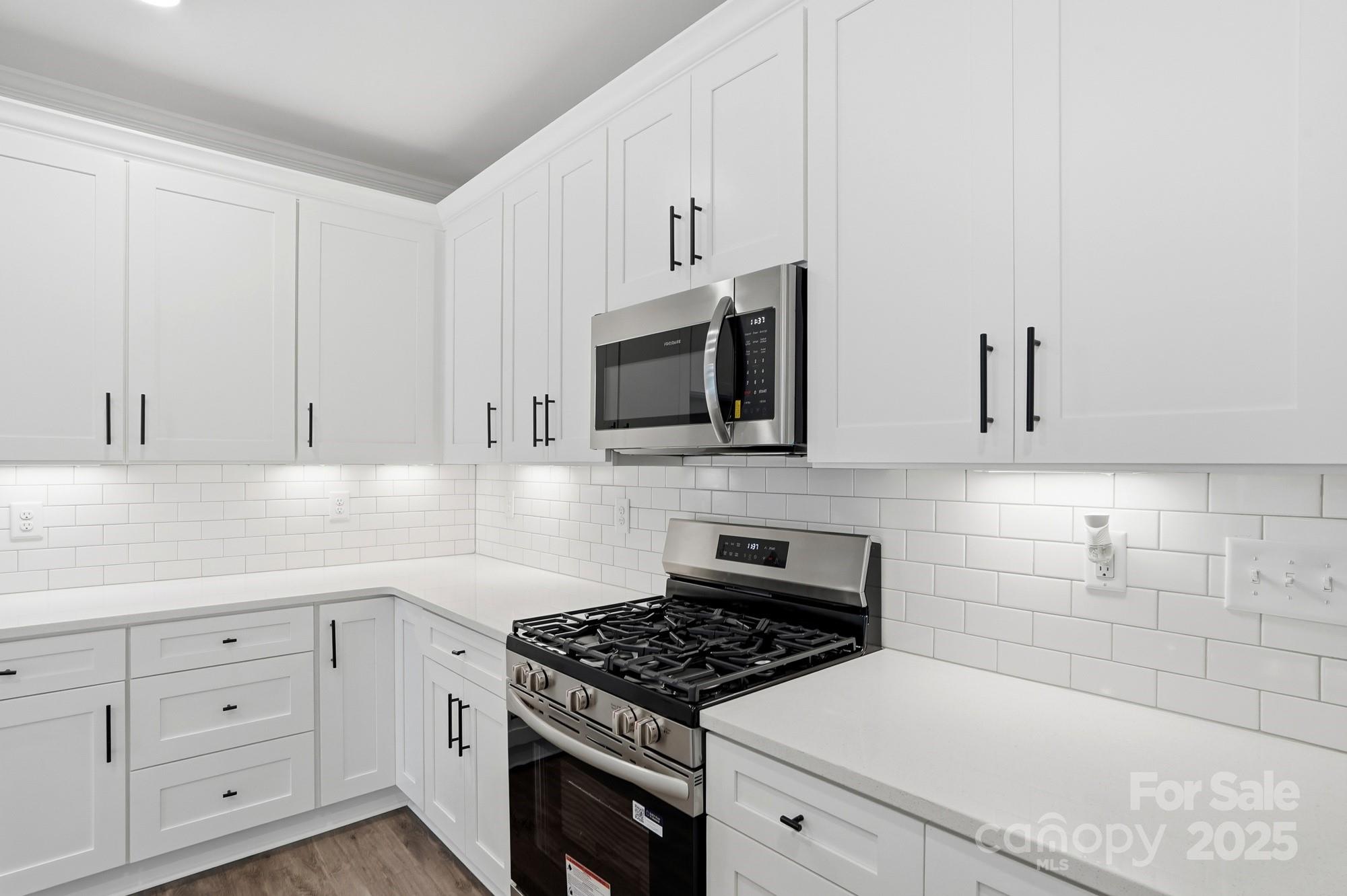 Harrisburg Village - Residential