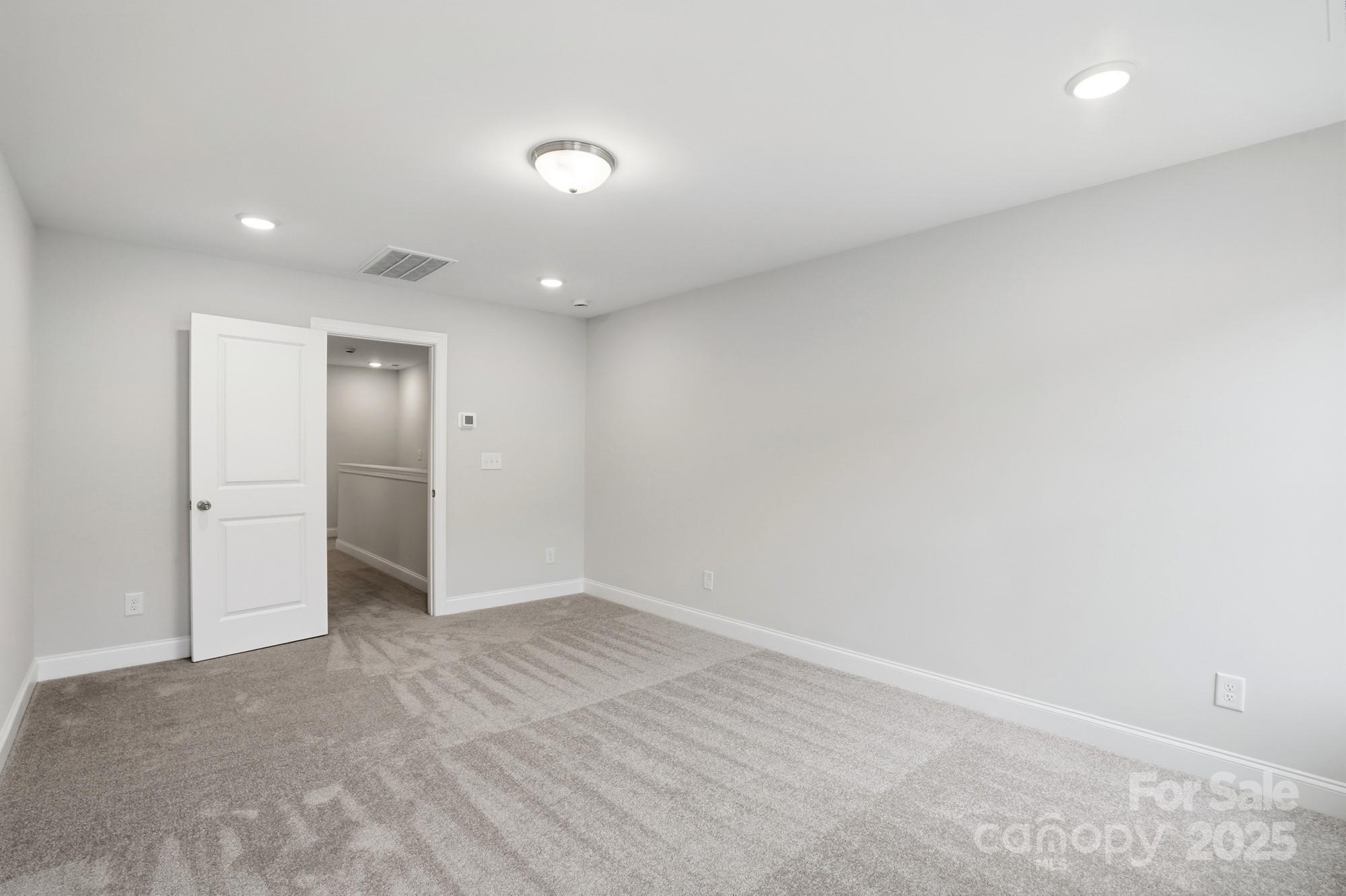 Harrisburg Village - Residential