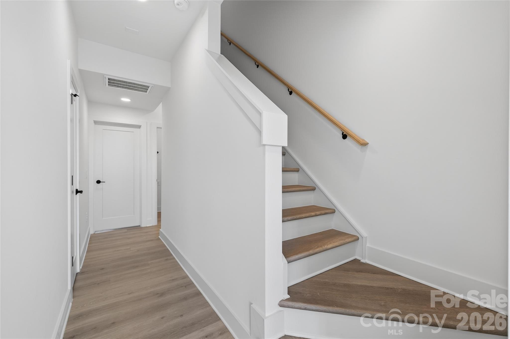 3011 Casting Street 10