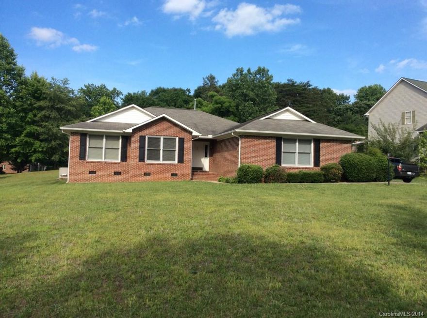 This home is all brick and has a brand new gas pak installed 6/2014. Double garage and patio on back make great space for bbq's. Master bath has double vanity and a jetted tub.
