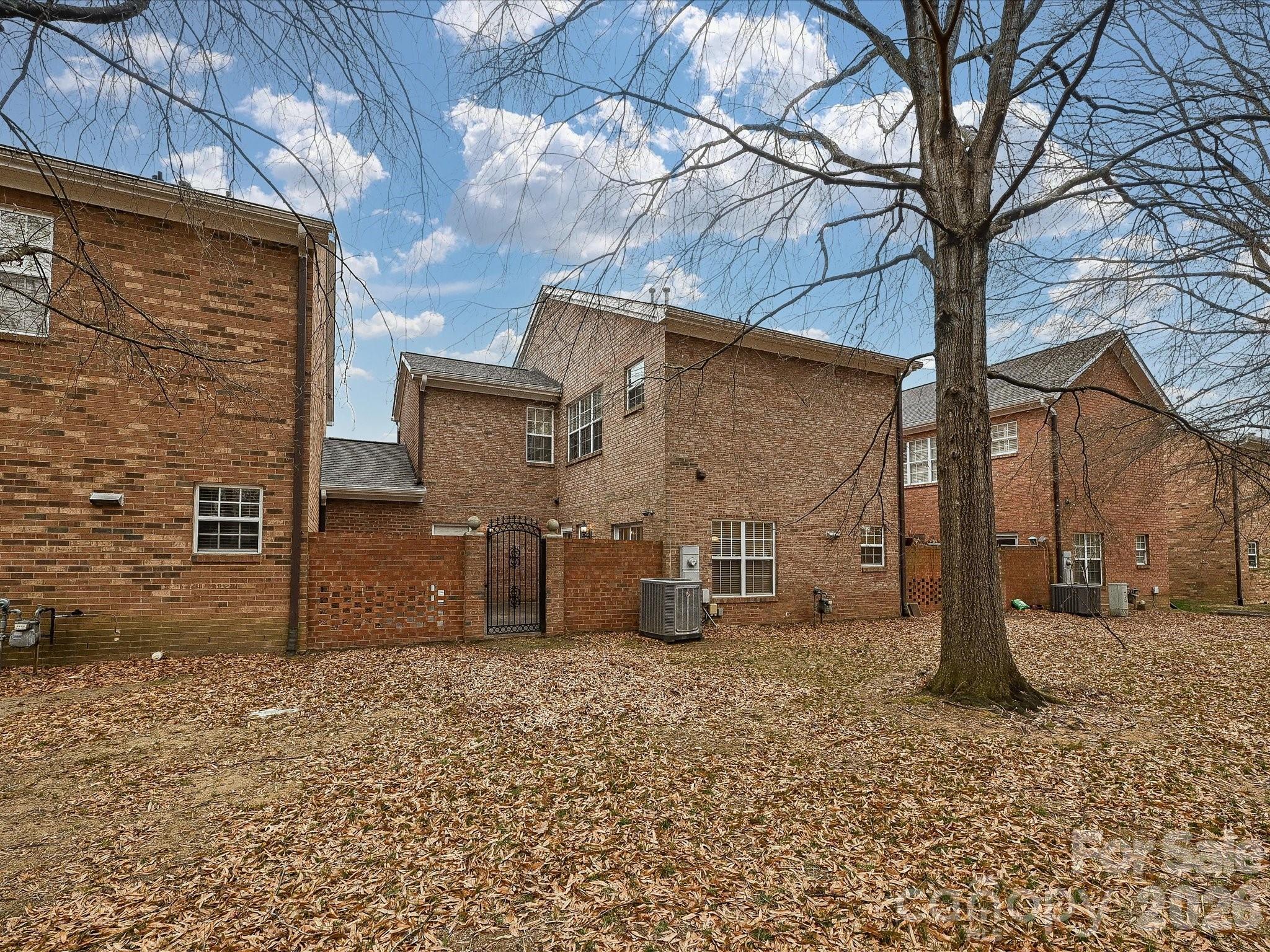 Bonnie Briar - Residential