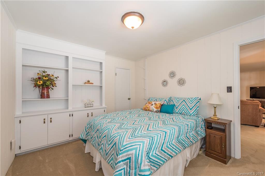 Sunset Circle - Residential