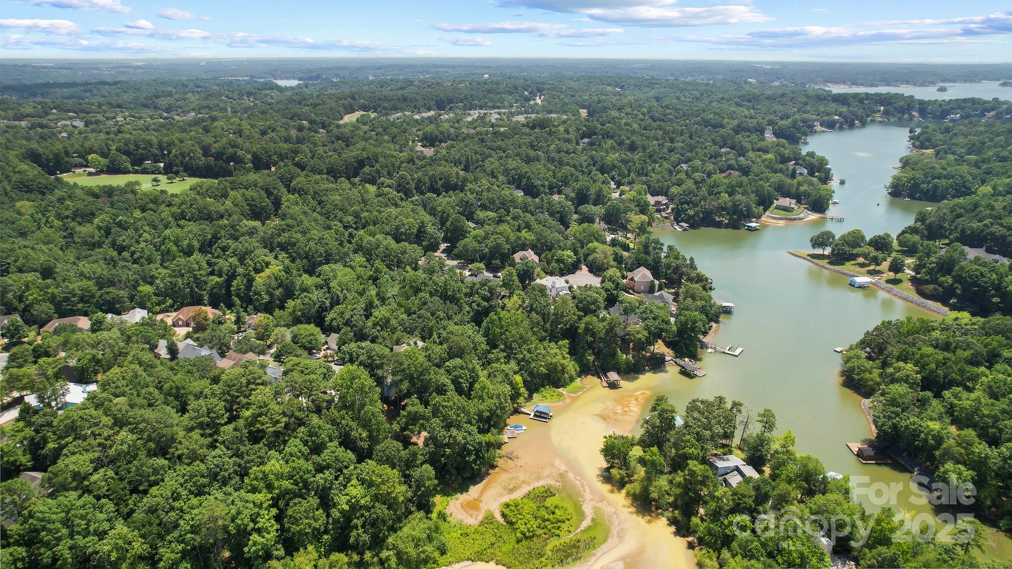 Tega Cay - Residential