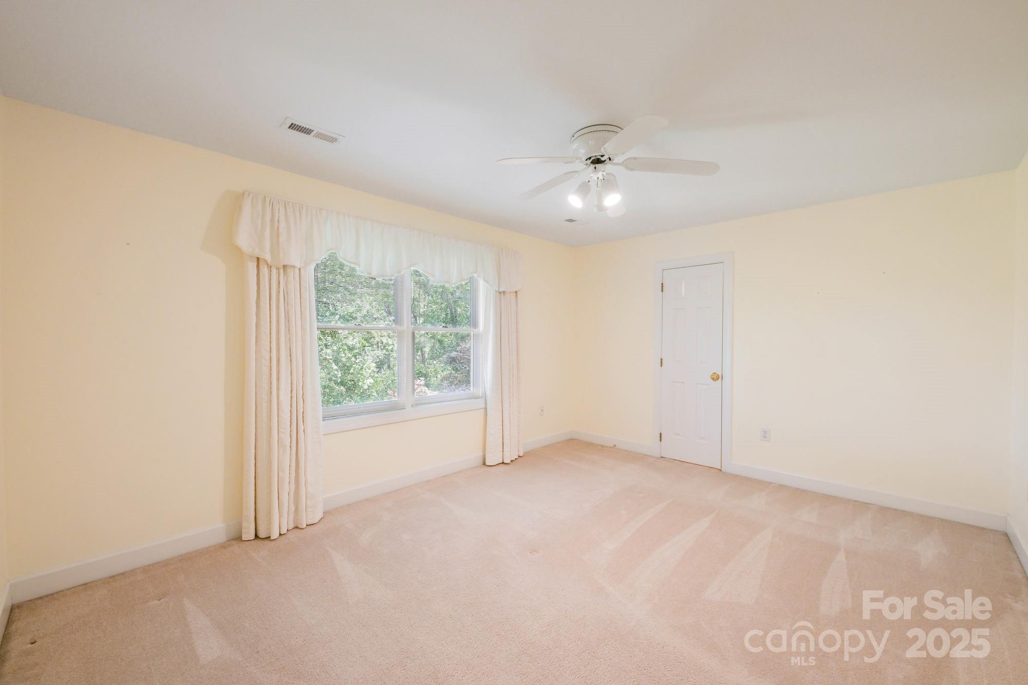 Tega Cay - Residential