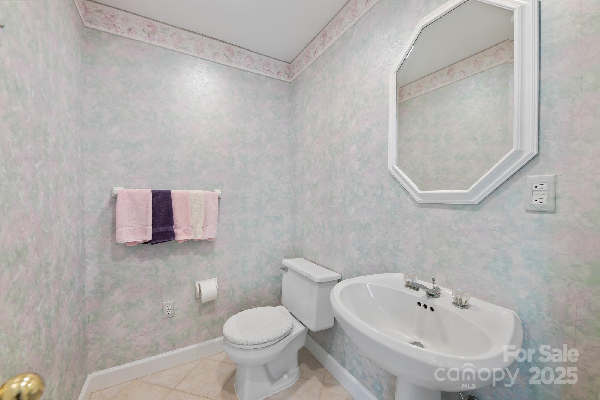 Tega Cay - Residential