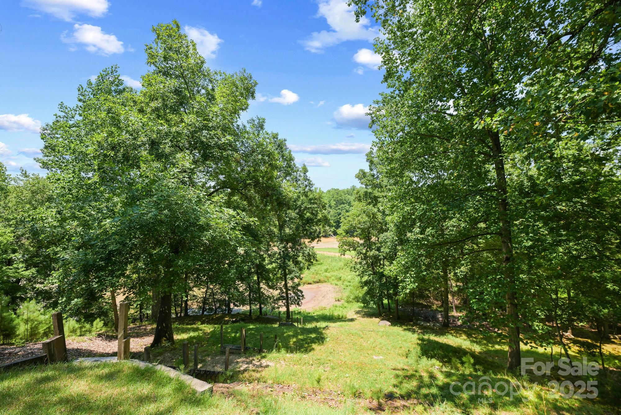 Tega Cay - Residential