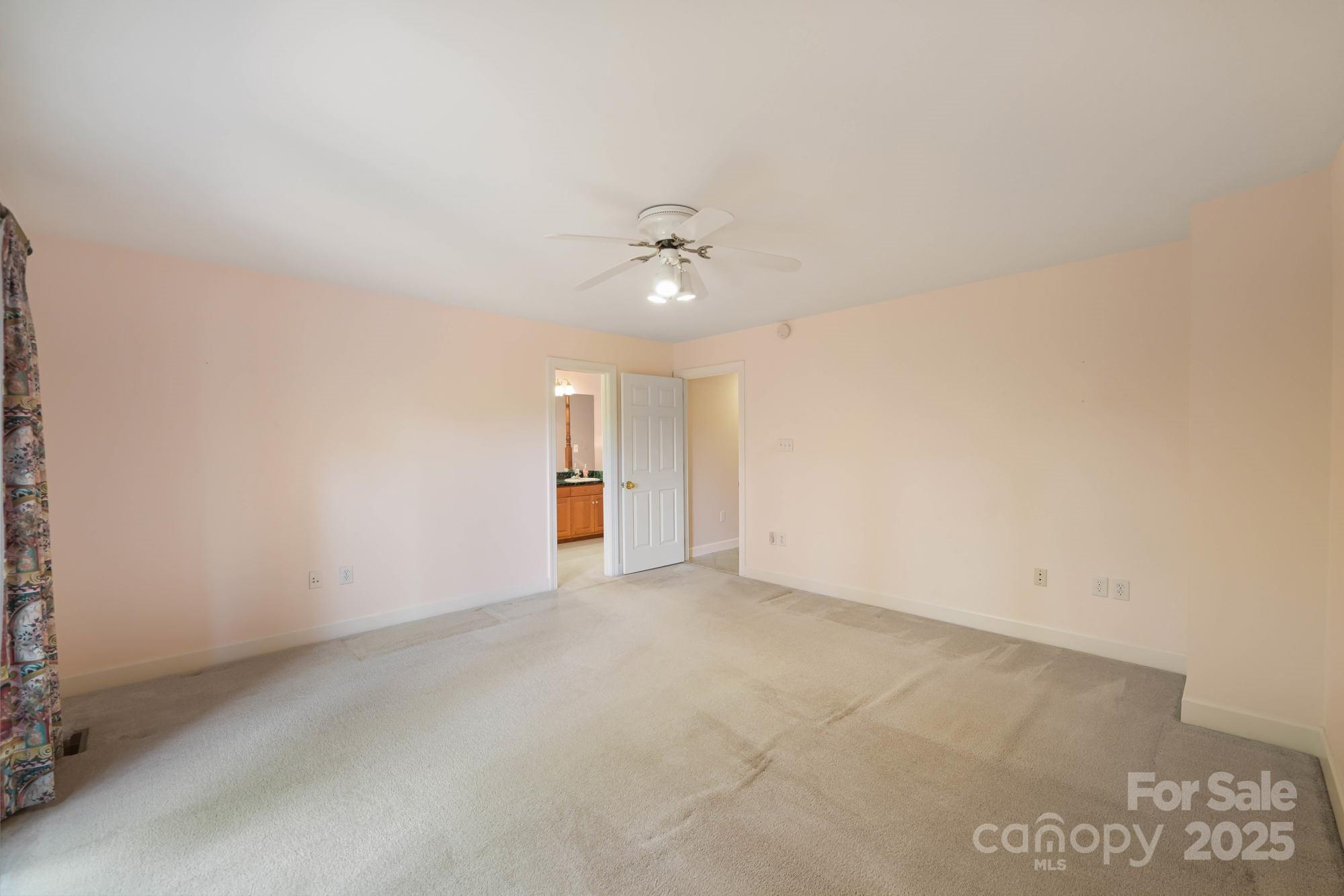 Tega Cay - Residential