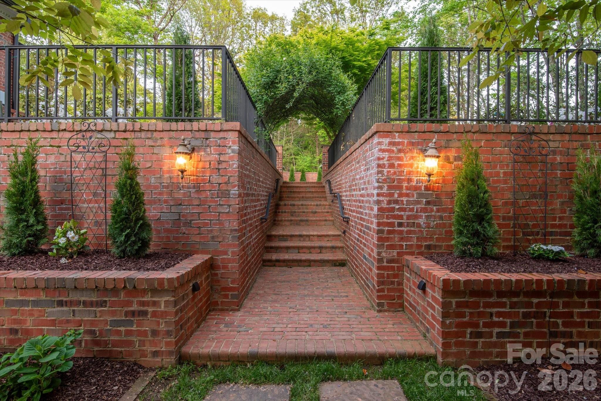 Dovewood - Residential