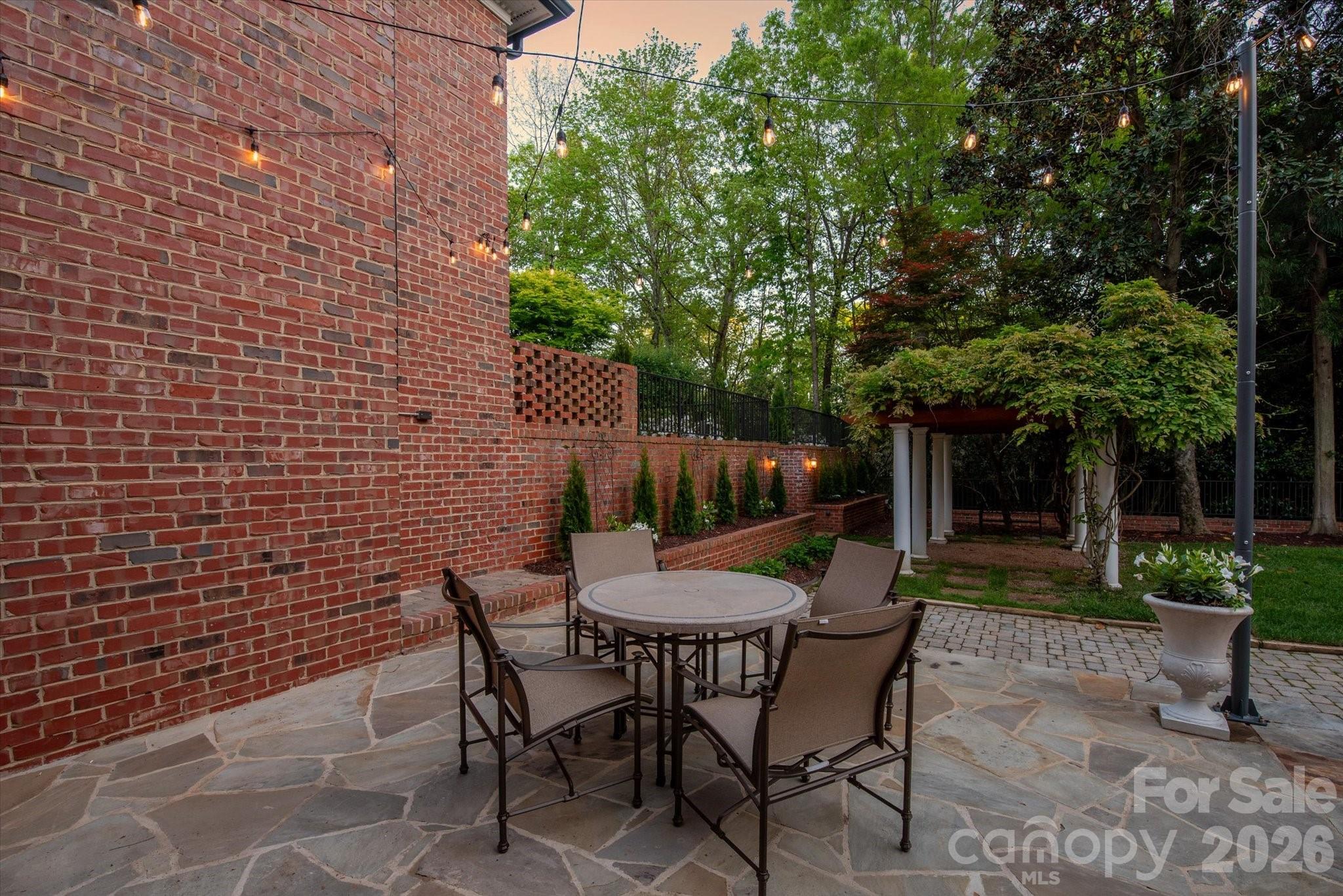 Dovewood - Residential