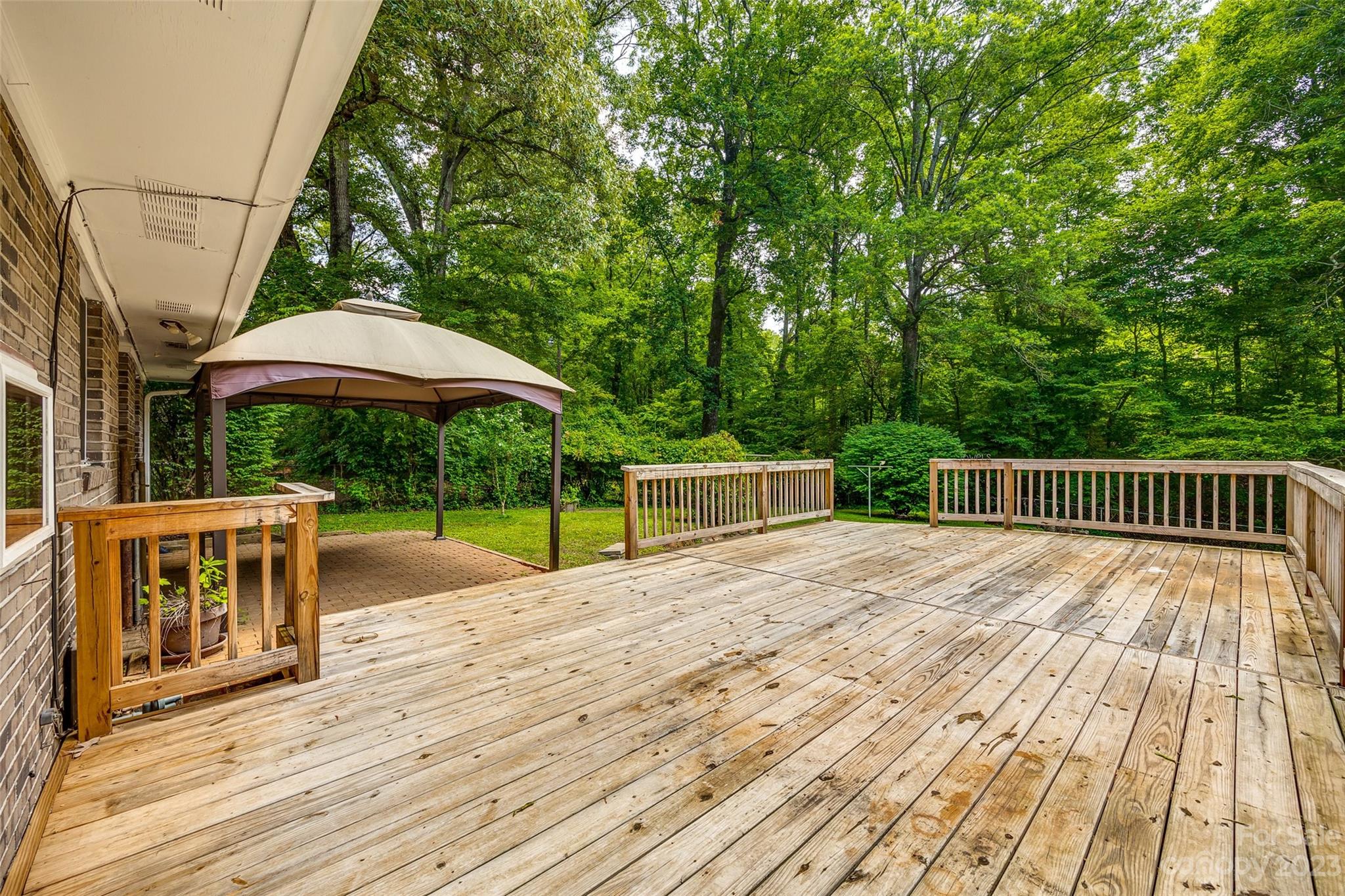 Eleanor Acres - Residential