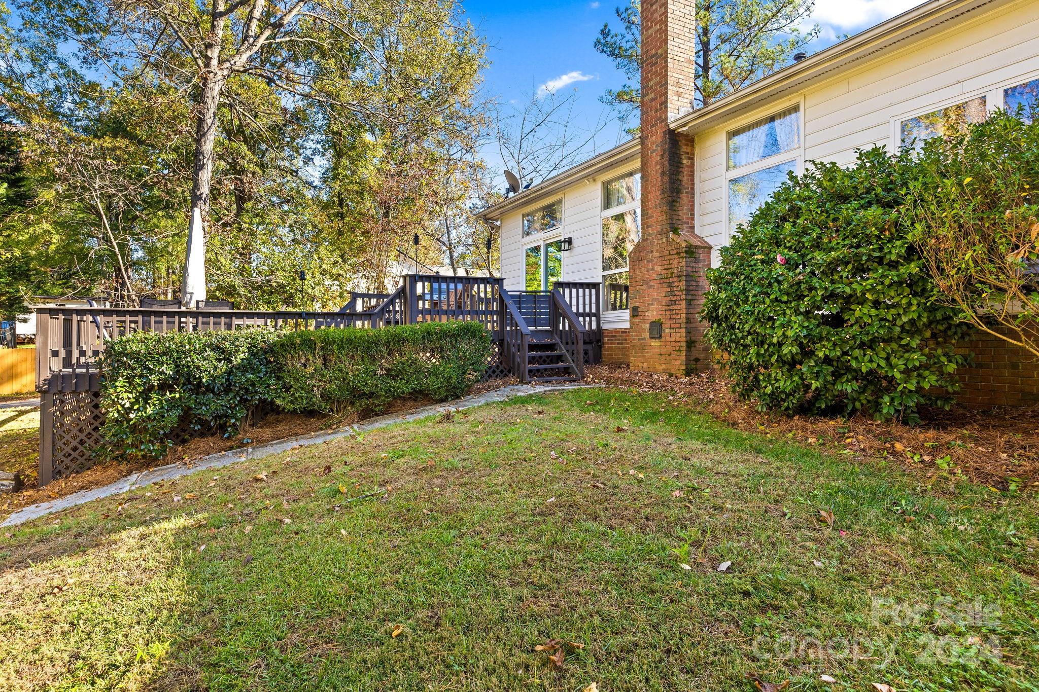 Olde Whitehall - Residential