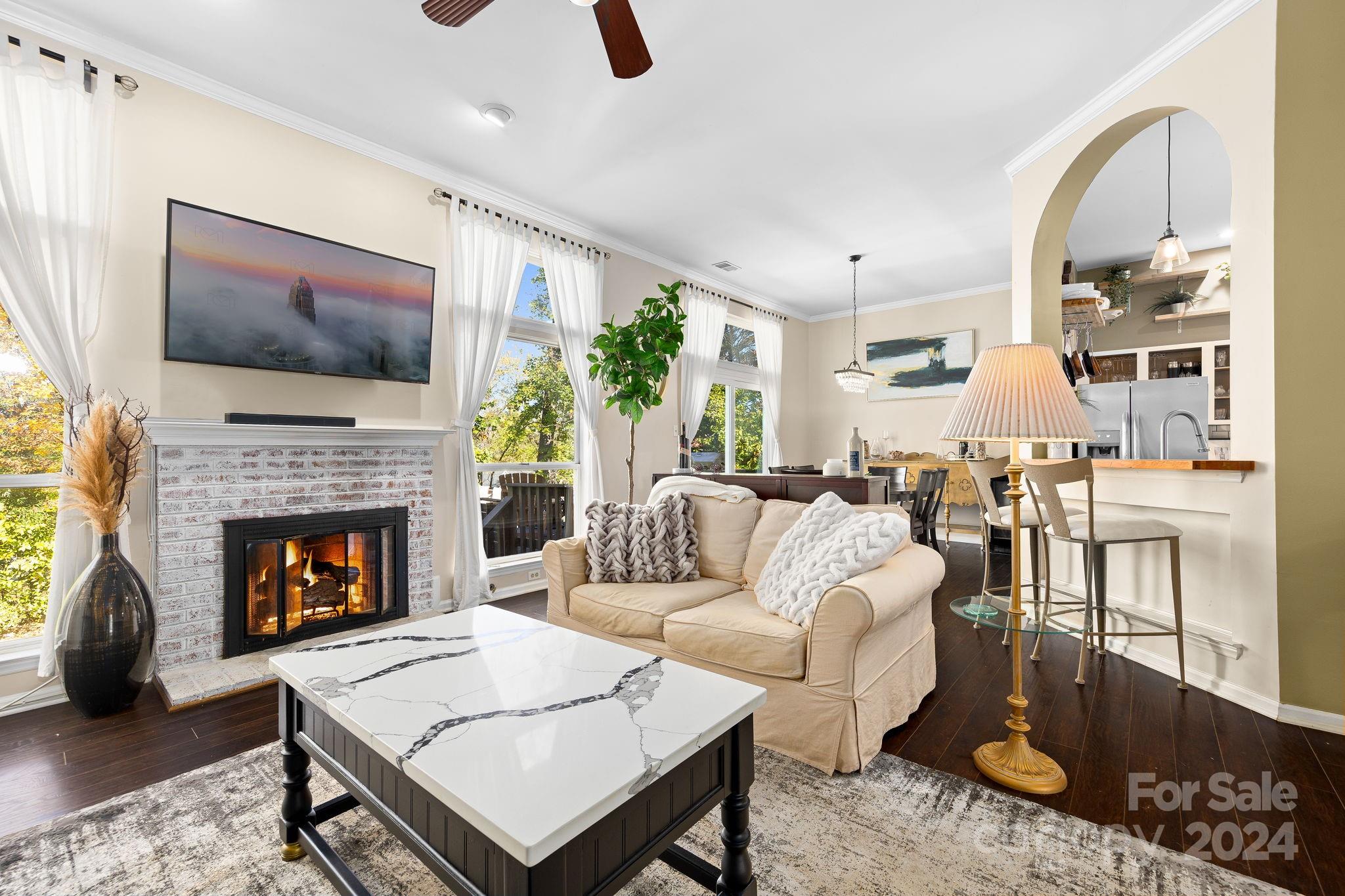 Olde Whitehall - Residential