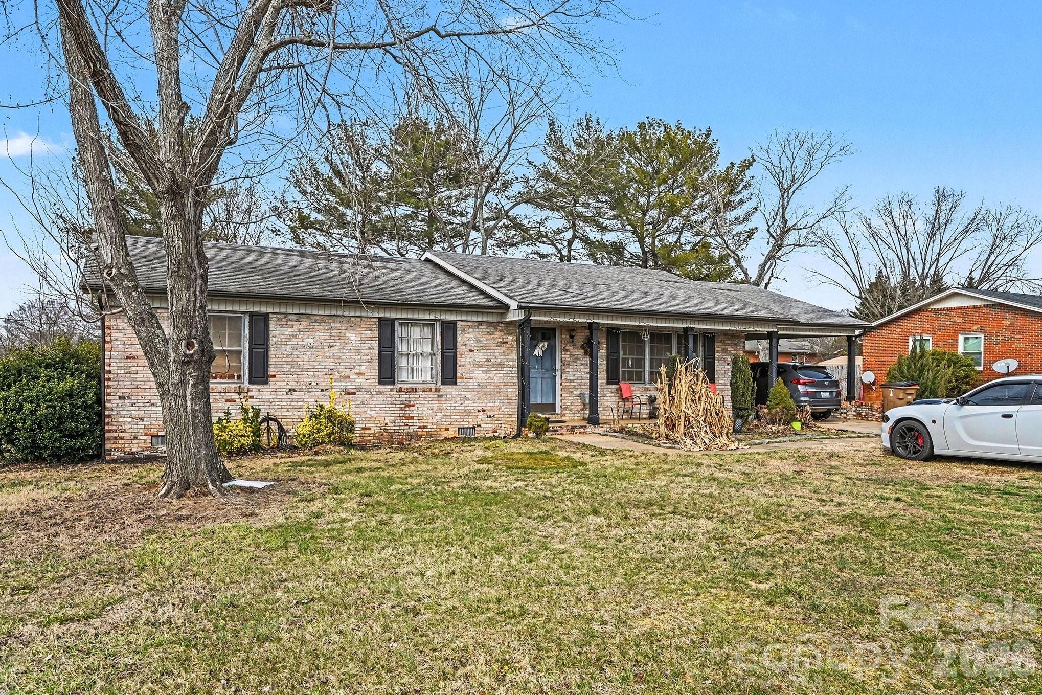 Wesson Heights - Residential