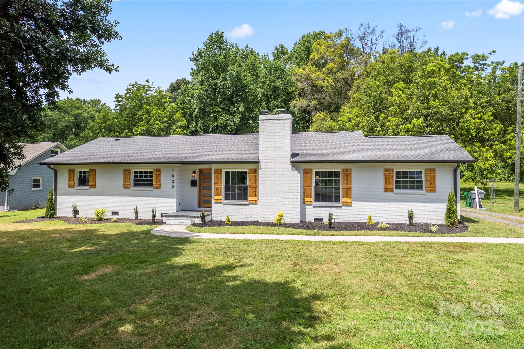 1420 Lakedell Drive