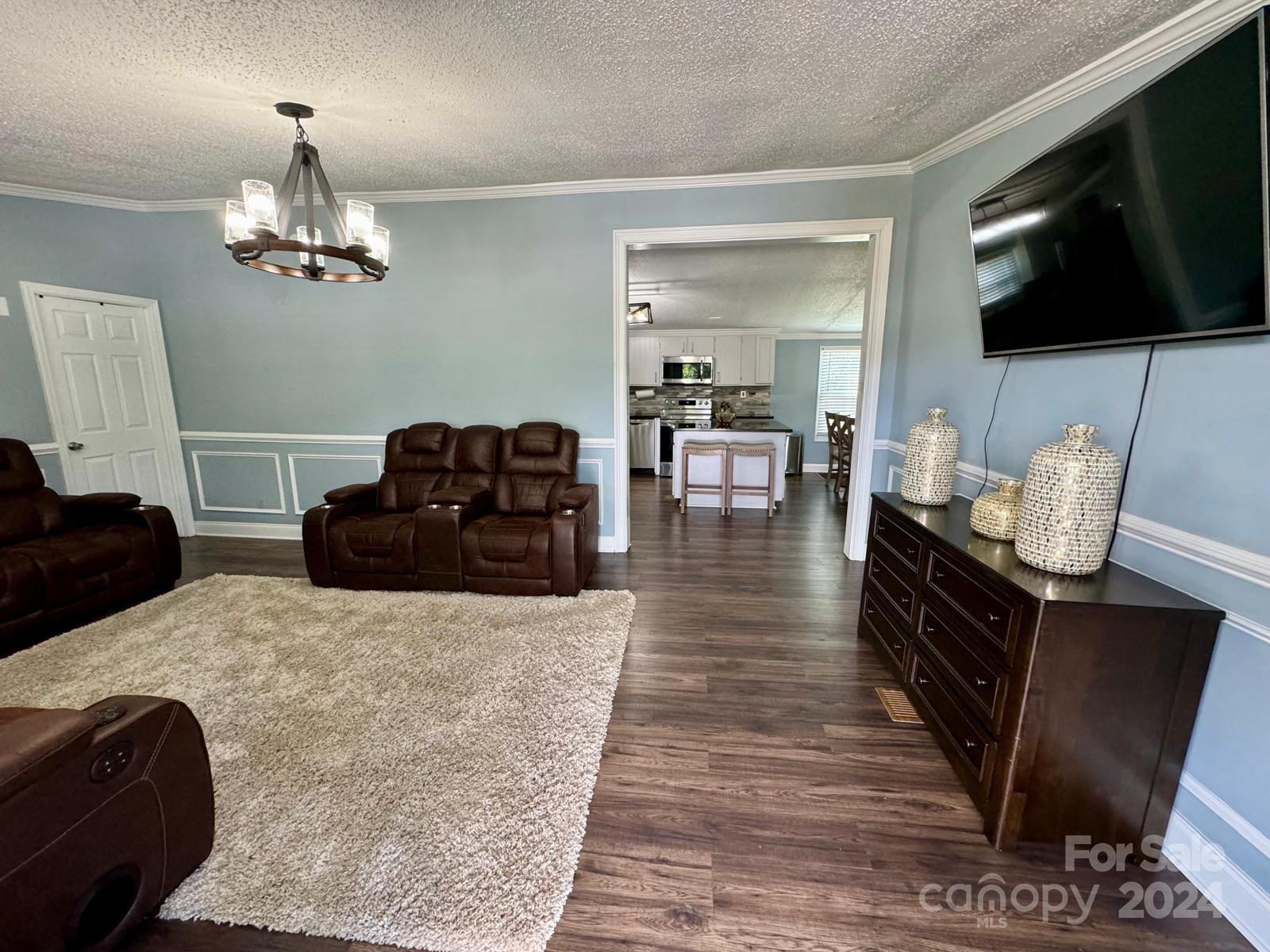 Kingsbury Square - Residential