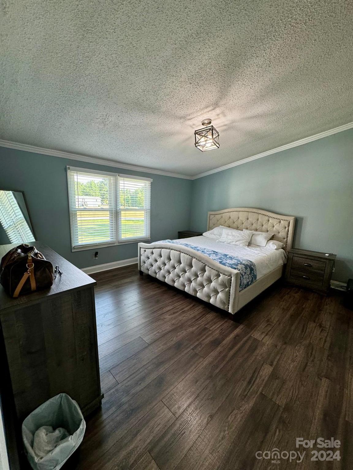 Kingsbury Square - Residential