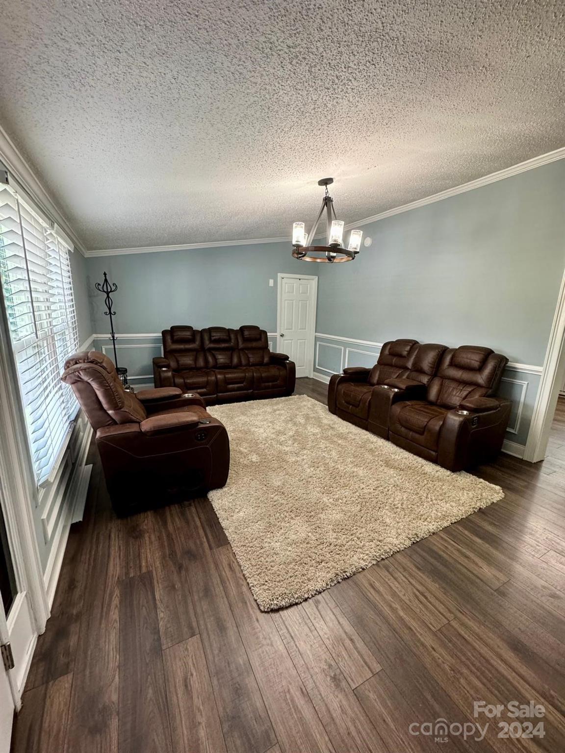 Kingsbury Square - Residential