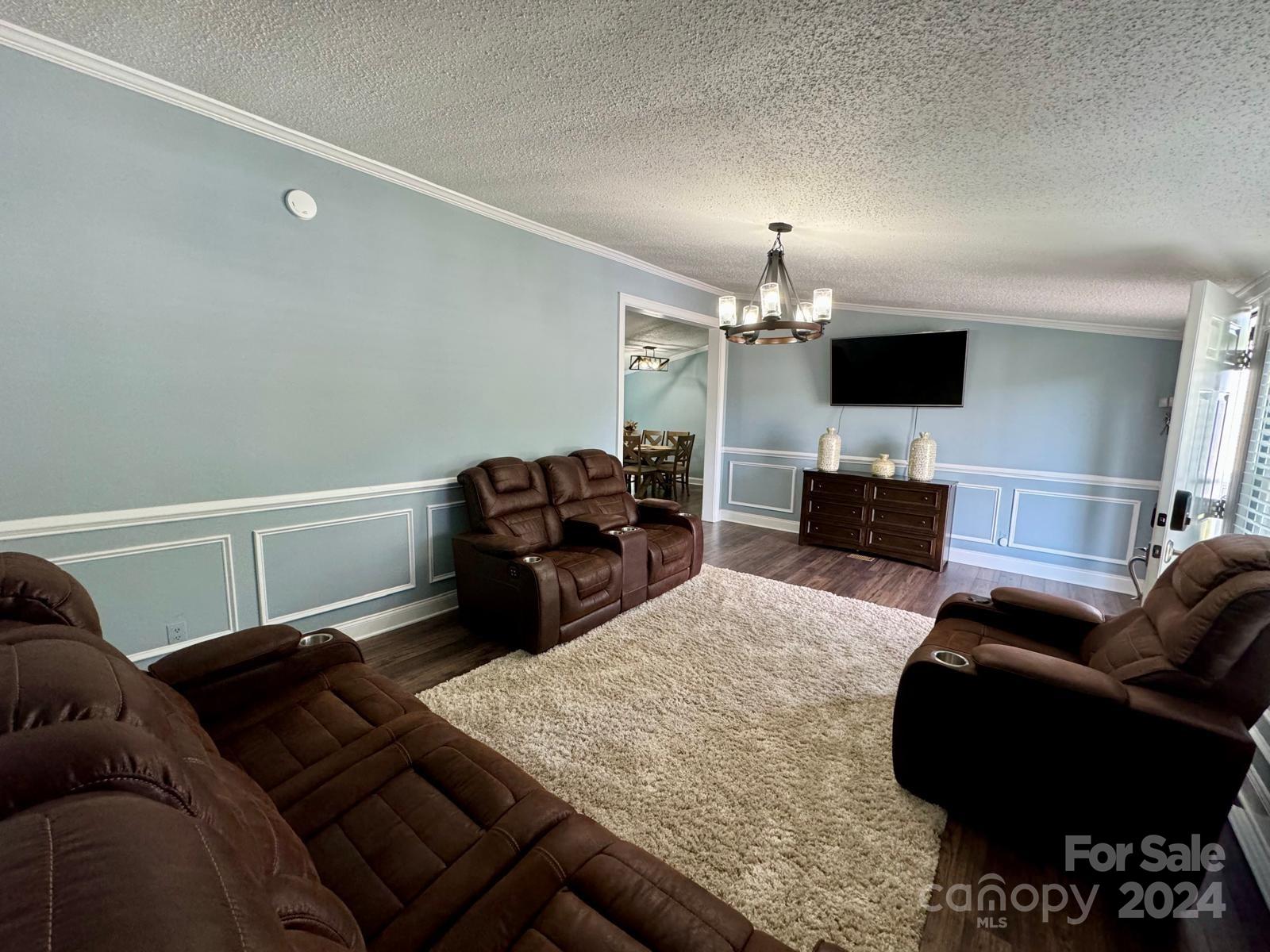 Kingsbury Square - Residential