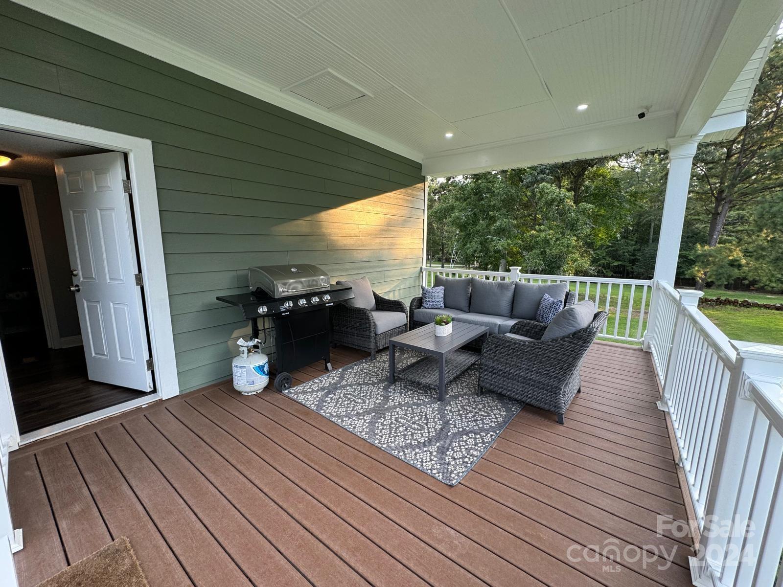 Kingsbury Square - Residential