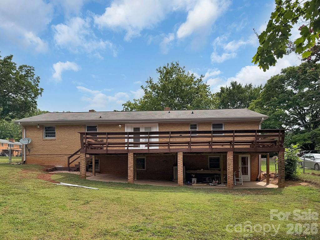 700 Branton Drive