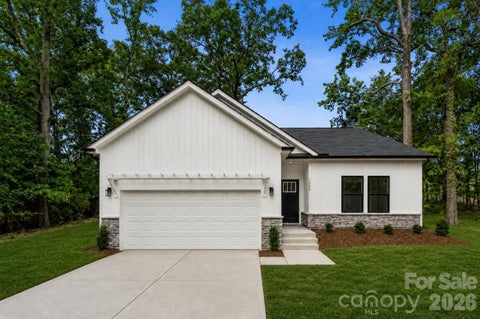 Photo of 1004 Oak Hill Drive, Monroe, NC 28112 (MLS # 4408490)