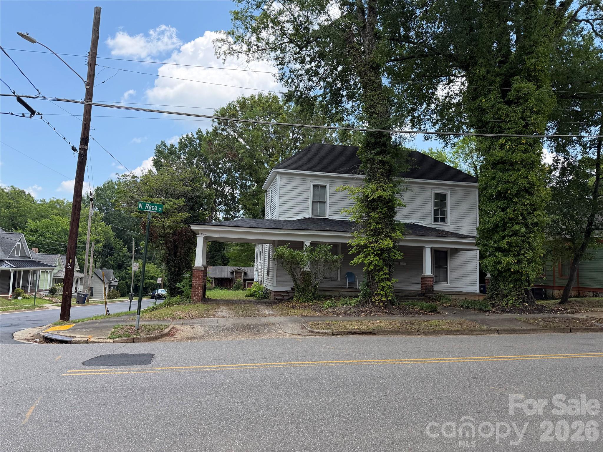 403 S Race Street