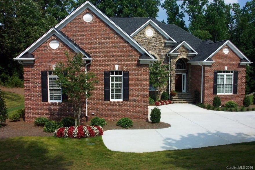 Beautiful Custom Home featuring 4Brs, 3Baths, with 2 half Baths is perfect for your family and entertaining your
Guest.  Featuring open floor plan with beautiful High Ceilings, Heavy Moldings, and Coffered ceiling downstairs.
Relax on the Plantation Porch or grilling out on the Patio. This home has too many extras to list.