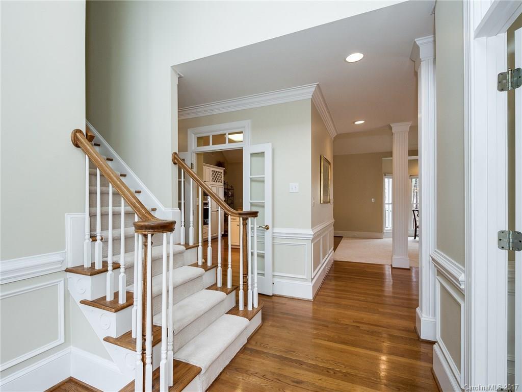 The Peninsula - Residential