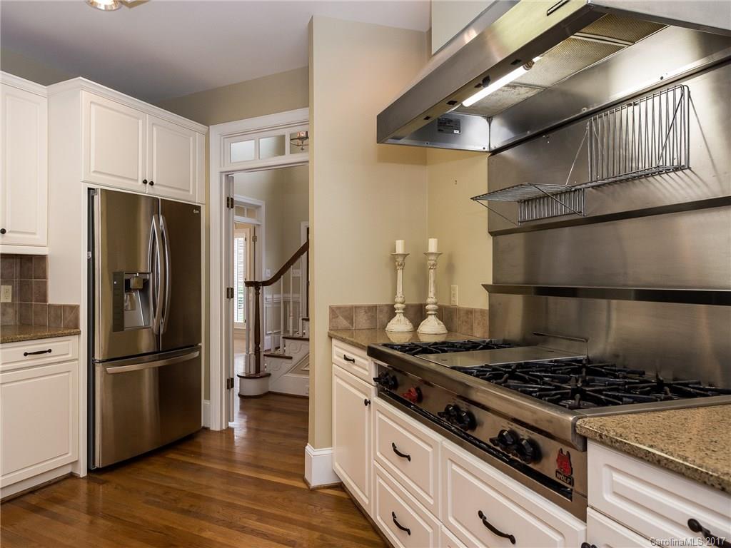 The Peninsula - Residential