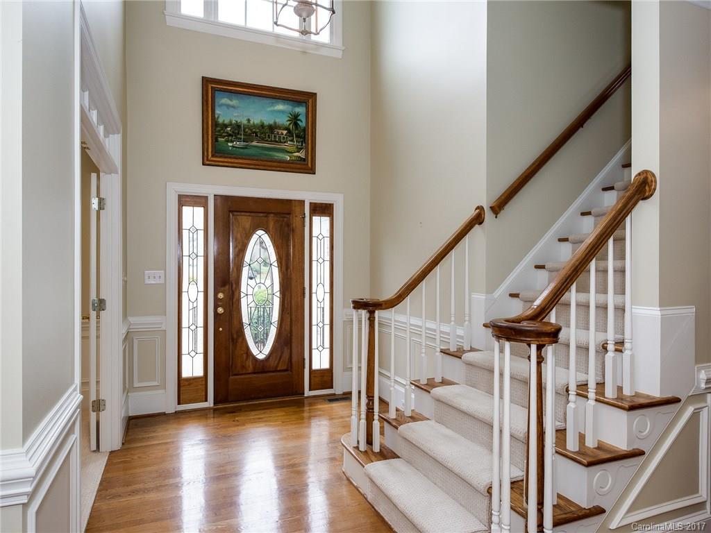 The Peninsula - Residential