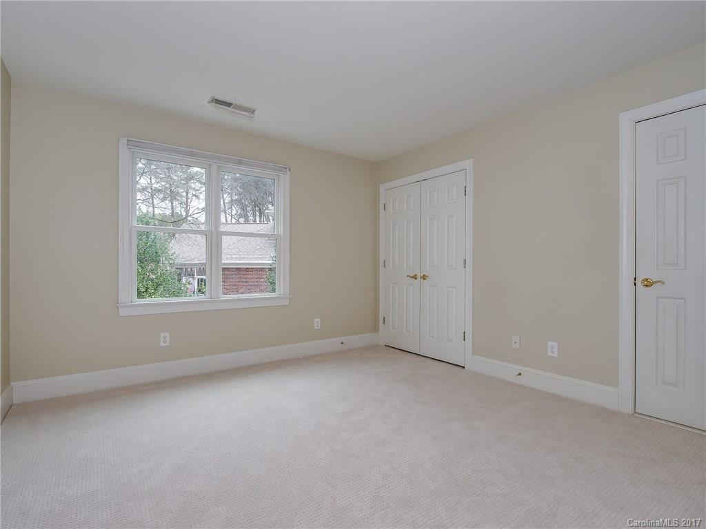 The Peninsula - Residential