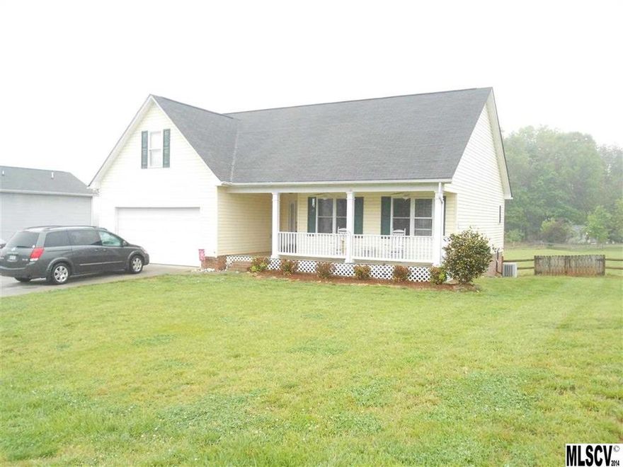 Terrific home w/full basement and bonus room that can be easily finished for additional living area.  Open floor plan w/family room that has vaulted ceilings & fireplace.  Kitchen w/ample cabinet space and appliances.  Dining w/glass doors opening to rear deck that overlooks the large fenced rear yard.  Master Suite w/tray ceiling & large double headed shower.  This offers so much for the money!