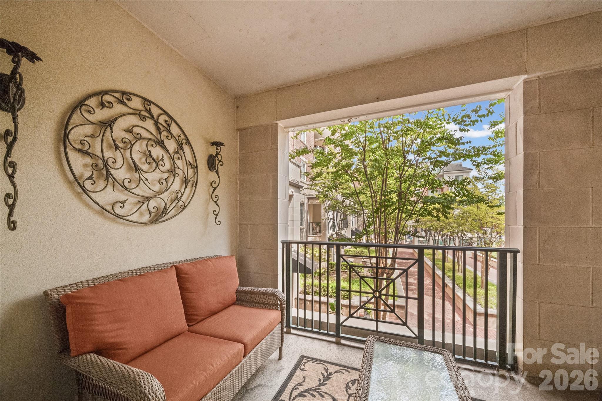 300 W 5th Street 228