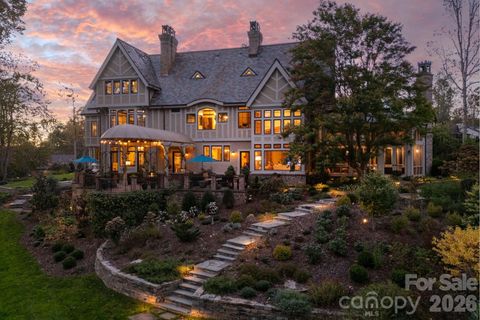 Photo of 8 Fairway Place, Asheville, NC 28803 (MLS # 4245541)