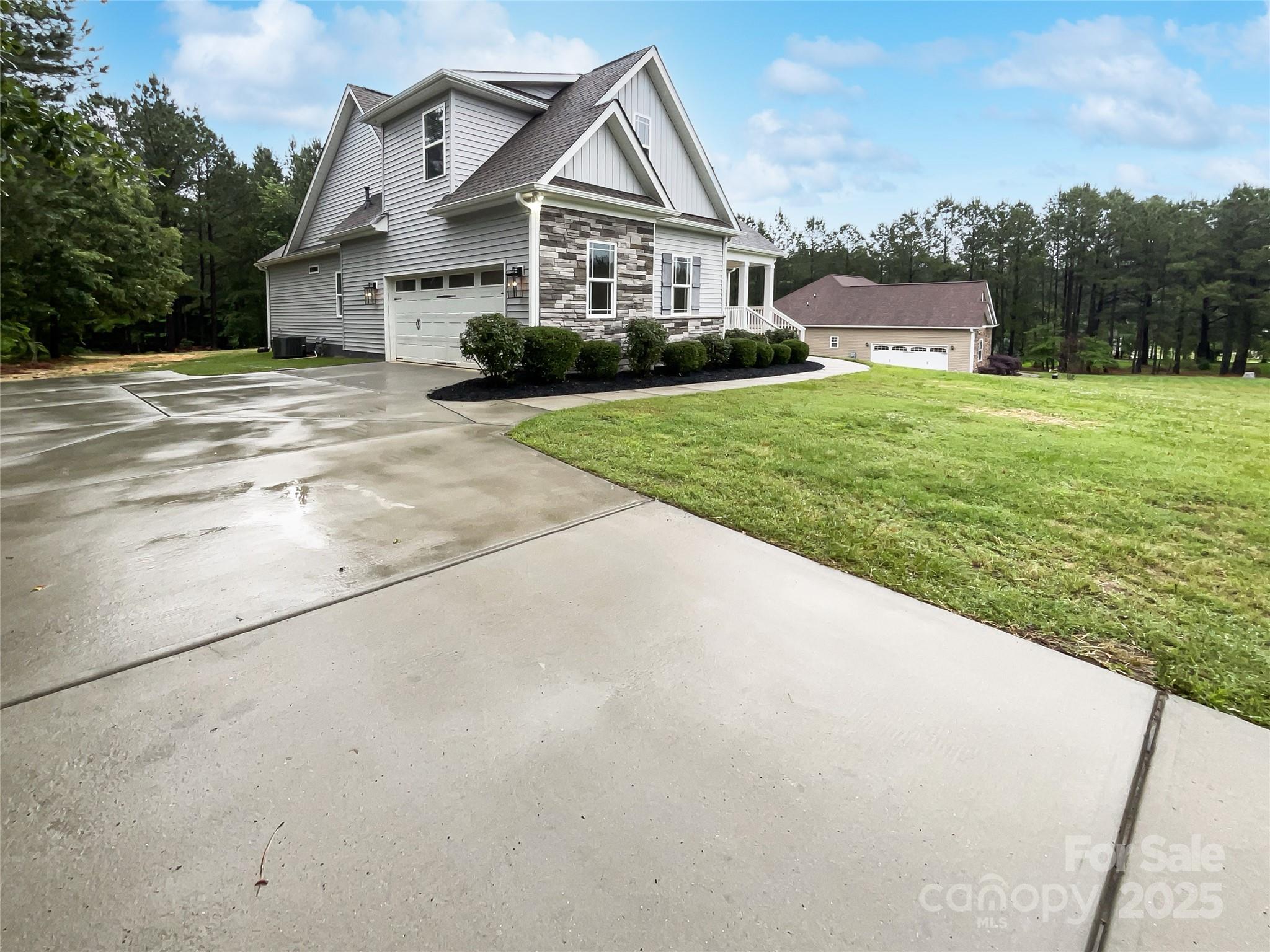 Lauren Pines - Residential